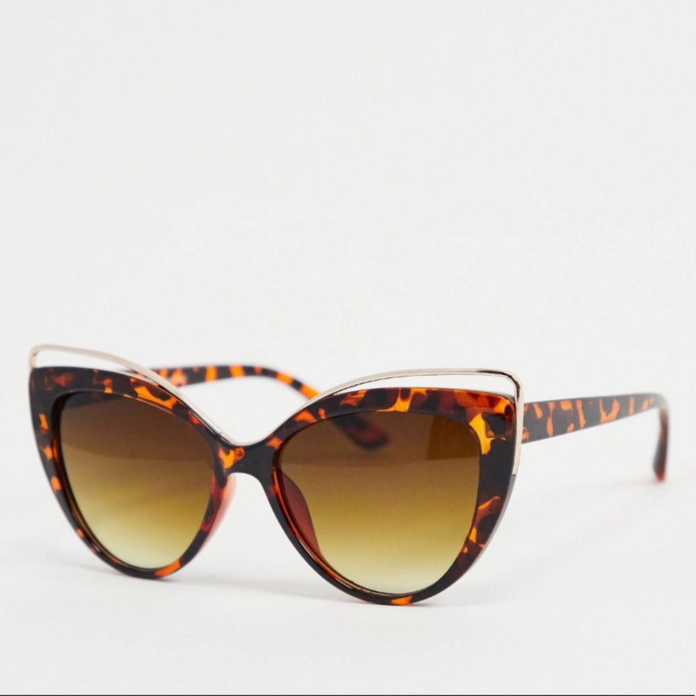 🎈Sale🎈Tortoise Shell Cat Eye Sunglasses